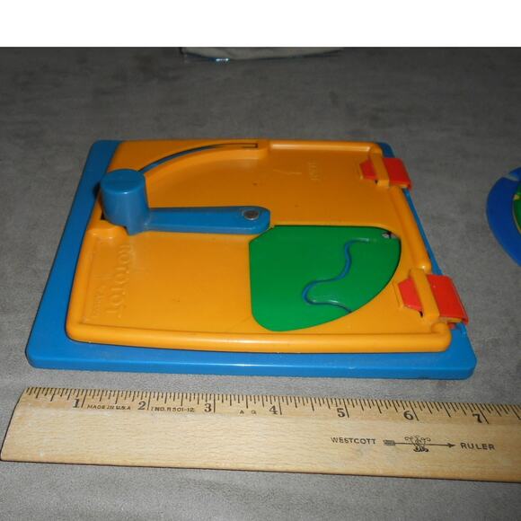 Vintage 1971 Kenner Rototot Automatic Drawing Toy w/6 Discs RotoPET - Picture 5 of 13